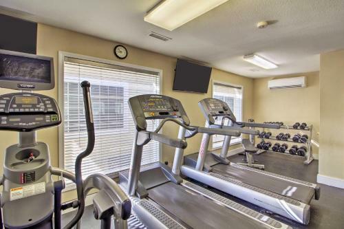 Apartamento Resort Condo With View, Mins To Branson Strip!