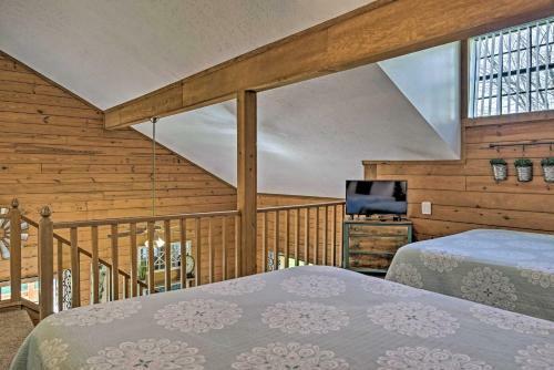 Stylish Townhome About 3 Mi To Theatre District!