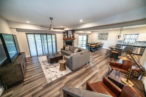 Hotel Reunion Lodges At Thousand Hills
