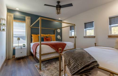 Branson Cove Chateau Home