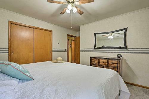 Macon Ranch-style Family Home With Yard And Deck!