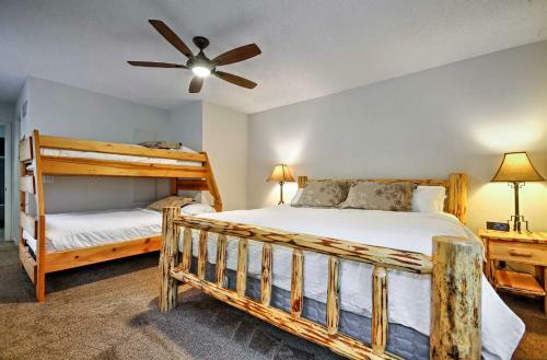 Lakefront Sunrise Beach Home With Dock And Water Slide!
