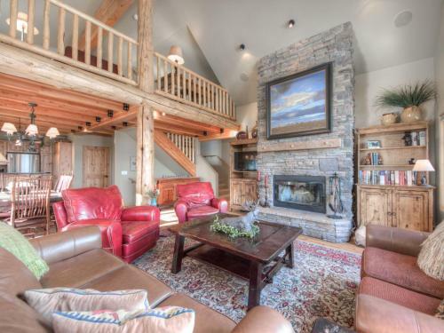 Indian Summer Homes By Big Sky Vacation Rentals