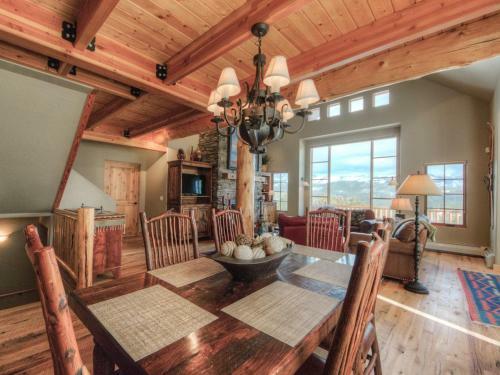 Indian Summer Homes By Big Sky Vacation Rentals