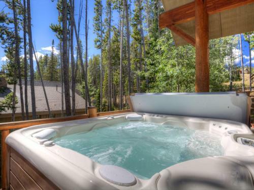 Indian Summer Homes By Big Sky Vacation Rentals