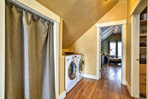 Secluded Luxury Home - 20 Mi To Bridger Bowl Ski!