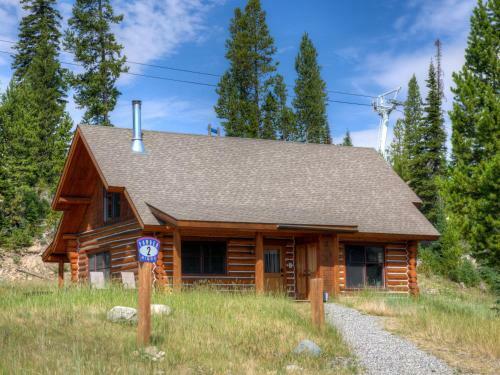 Powder Ridge Trapper Cabins By Big Sky Vacation Rentals