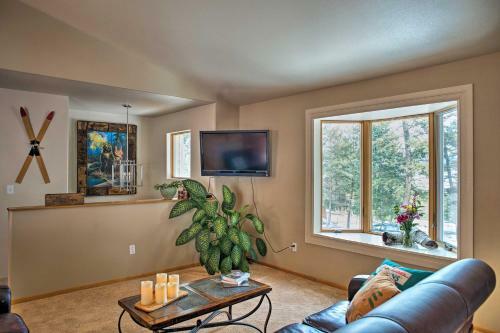 Quiet Kalispell Home On 3 Acres - 36 Mi To Glacier
