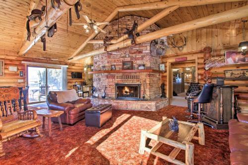 Dillon Log Home With Hot Tub By Beaverhead And Hiking!