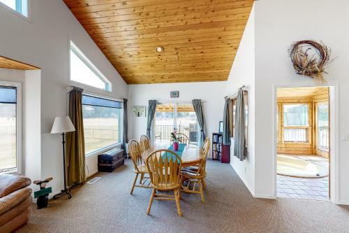 Peachtree Barn Enterprise