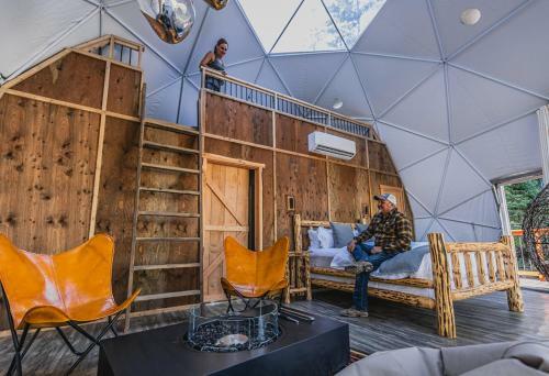 Hotel Clear Sky Resorts Glacier - Luxury Sky Domes
