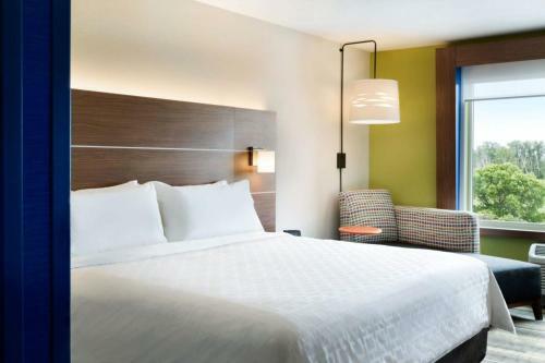 Holiday Inn Express & Suites - Ely, An Ihg Hotel