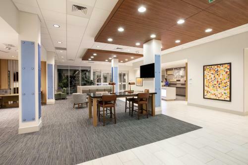 Holiday Inn Express & Suites - Ely, An Ihg Hotel