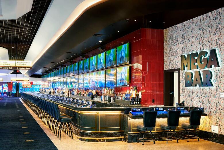 Hotel Circa Resort & Casino - Adults Only