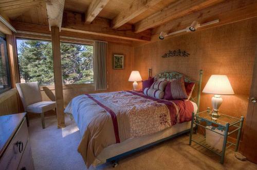 Chimney Rock Condo By Lake Tahoe Accommodations