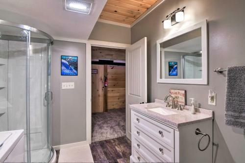 Remodeled Home 7 Miles To Cannon Mountain!