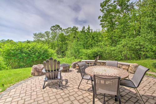 Home With Fire Pit, 10min To Attitash Mtn Resort