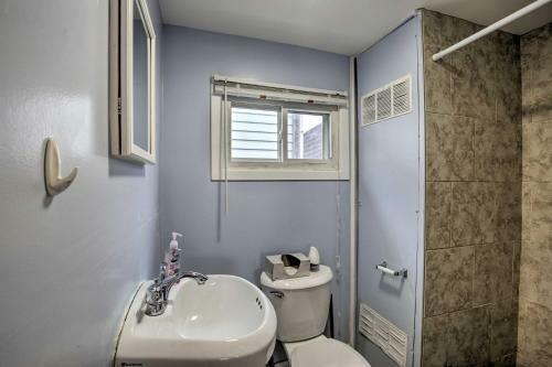 Apartamento Oceanside Retreat With Patio - Steps To Beach!