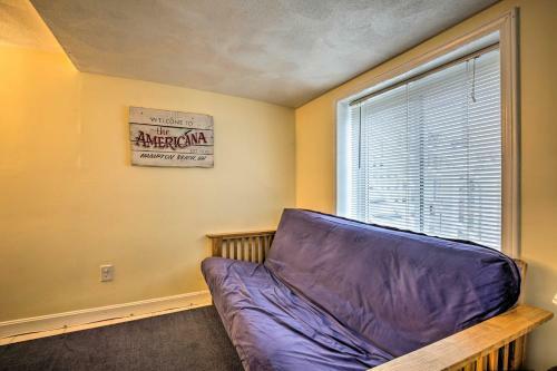 Apartamento Airy Coastal Getaway - Walk To Hampton Beach!