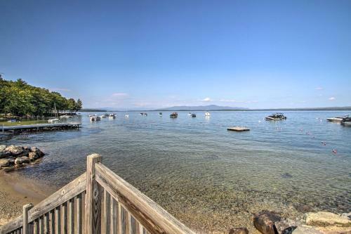 Bright Getaway With Lake Access - Near Gunstock