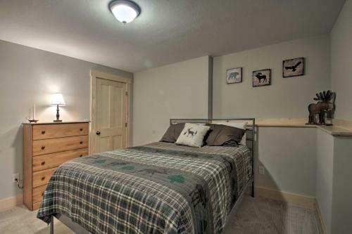 White Mountain Family Friendly Home With Lake Access