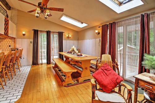 Inviting North Conway Cabin 3 Mi To Cranmore Mtn!