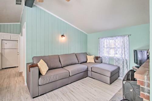 North Conway Home With Sunroom-near Saco River!