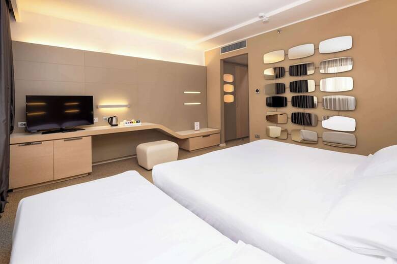 Hotel B4 Bologna Tower