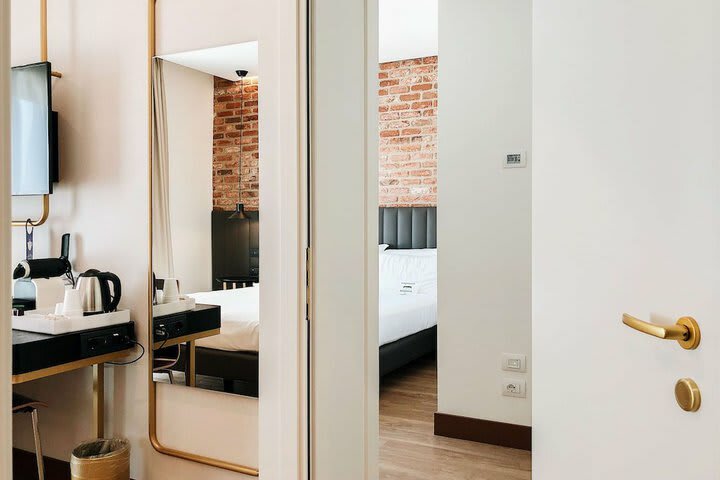 Hotel Tritone