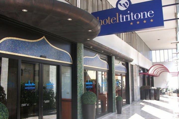Hotel Tritone