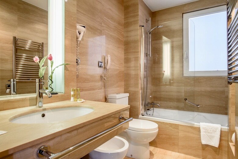 Hotel Exe Le�n