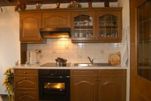 Hostal G�stehaus Trattner