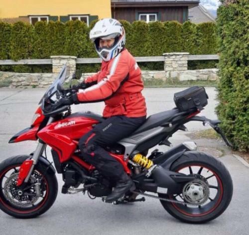 Apartamento Ferienwohnung Und Zimmer Kassar Bikertipp