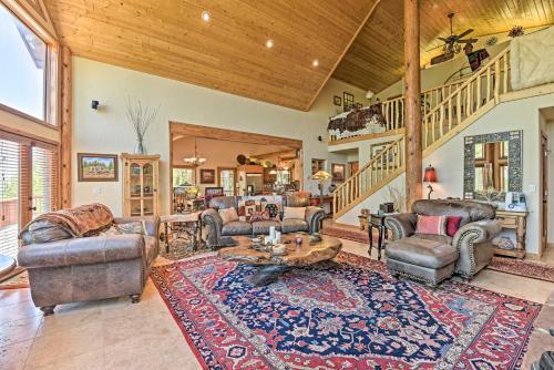 Spacious Angel Fire Retreat With Deck And Mtn Views