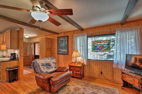 Reed Cabin With Deck - 3 Miles To Ski Cloudcroft!