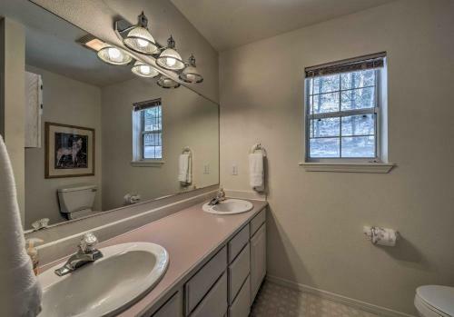 Pet-friendly Cabin - 5 Mins To Ski Cloudcroft Mtn!