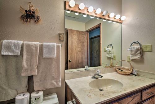 Apartamento Cozy, Rustic Condo Next To Angel Fire Resort!