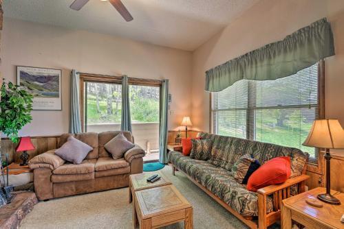 Apartamento Cozy, Rustic Condo Next To Angel Fire Resort!