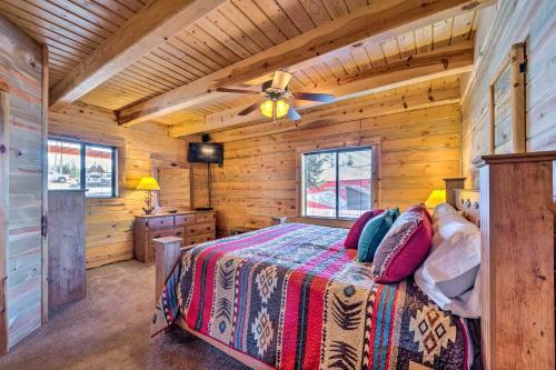 Pet-friendly Cloudcroft Cabin Walk To Shops And Food!