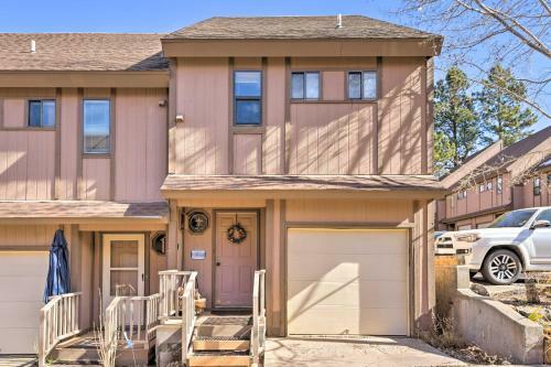 Cozy Angel Fire Townhome, 0 4 Mi To Mountain!