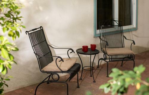 Bed & Breakfast Casa Blanca Inn And Suites