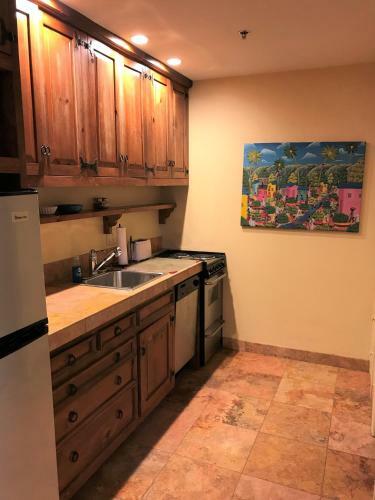 Bed & Breakfast Casa Blanca Inn And Suites