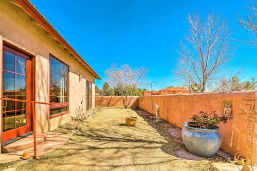 Adobe Home With Screened Patio - 3 Mi To Nmsu!