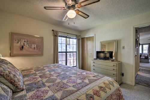 Ruidoso Cabin With Hot Tub And Golf Course Views!