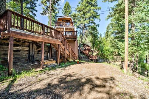 Quirky, Secluded Ruidoso Cabin 18mi To Ski Apache
