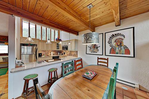 Apartamento Slopeside Penthouse With 2 Mountain-view Balconies Condo