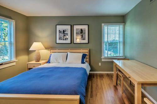Classic East Hampton Home With Pool Walk To Village