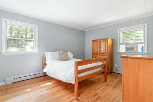 The Parkside Retreat In Noyac