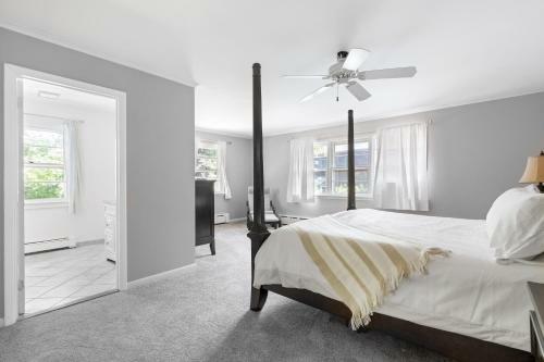 The Parkside Retreat In Noyac