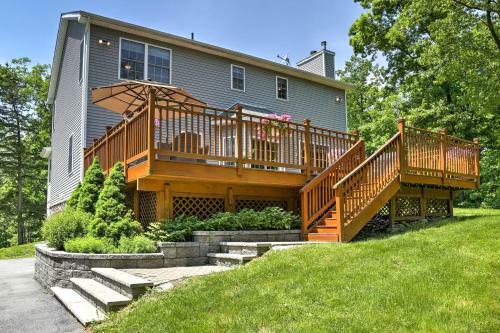 Colonial Style Warwick Retreat - 1 Hour To Nyc!